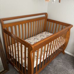 Baby Crib 