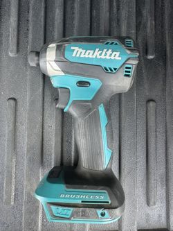 Makita 18V LXT Lithium-Ion Brushless 1/4 in. Cordless Quick-Shift Mode 3-Speed Impact Driver (Tool Only)