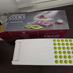 Vegetable Chopper Slicer with Interchangeable Blades