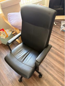 Leather office chair
