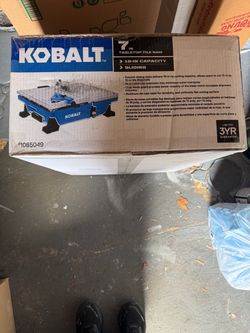 Kobalt Tile Saw 6-Amp 7.0-in -Blade Wet Tabletop Sliding Table