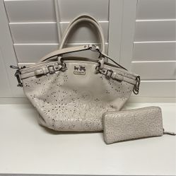Coach Purse With Wallet 