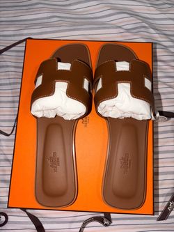Hermès Oran Sandals Brown Leather