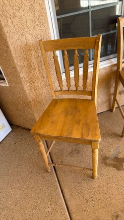 table chairs