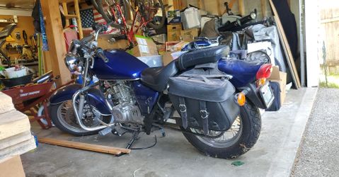 2007 Suzuki GZ250