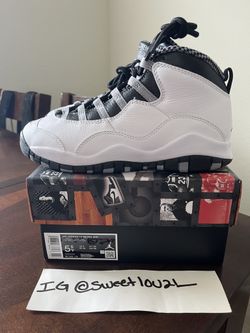 Jordan 10 “steel” Size 5.5y / 7 Women