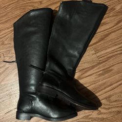 Thigh Boots Size 7