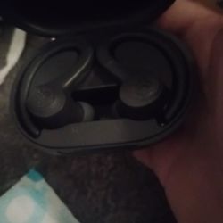 JBL Bluetooth Headphones 