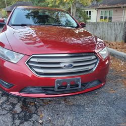 2013 Ford Taurus