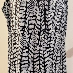 Women XL Sleveless Blue And Black Geometric Dress