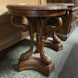 Swan End Table
