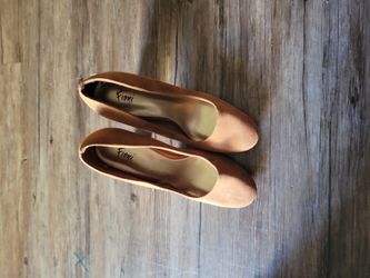 Heels Size 7