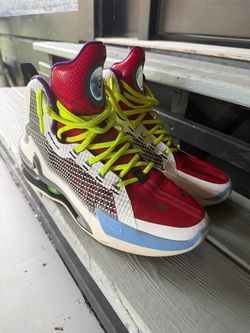 Nike multi color  10. 1/2