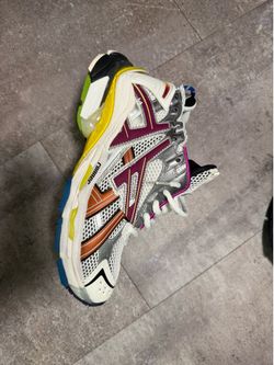 Balenciaga runner