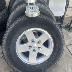 Jeep Wheels . Adapters Sold