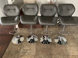 Brand New Set Of 4 Gray Bar Stools (Prestige ) / Gray wePub Stools / Adjustable Height And Swivel / Price Is Firm / Pick Up Only new in 📦