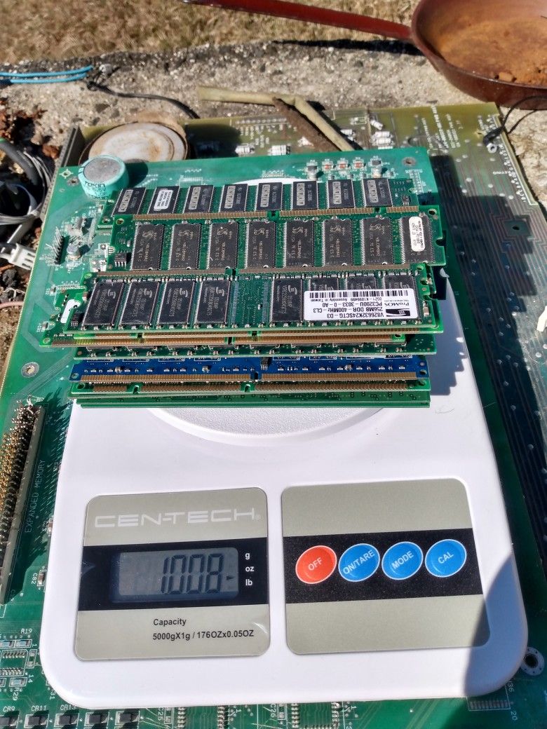 1 Lb Computer Ram Sticks For Gold Recycle