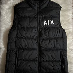  armani exchange half-sleeve puffer 