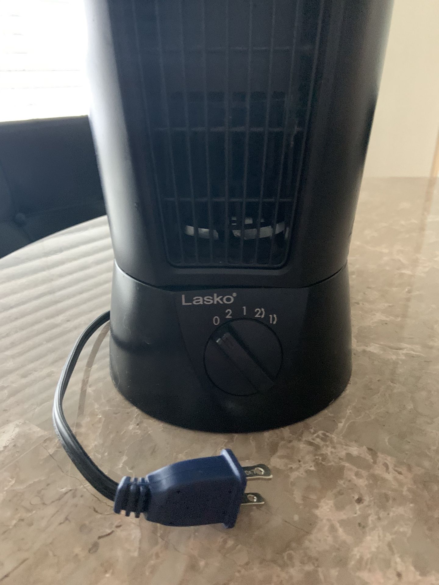 Lasko Table wind tower fan