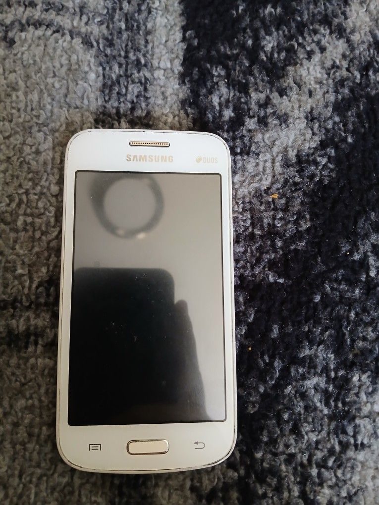 Old Samsung For Sale For Parts Only