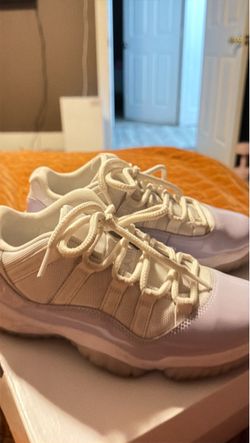 Jordan 11 retro low TWO PAIRS