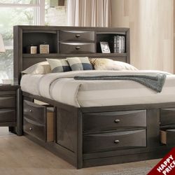 Queen Size Bed - Captains Bed With Storage Drawers