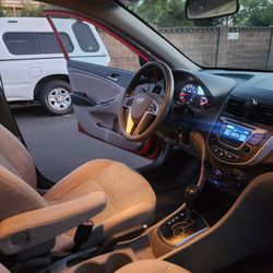 2016 Hyundai Accent