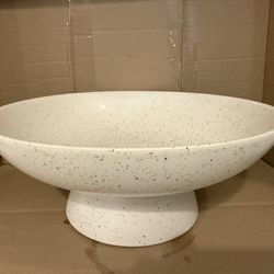 12” White Specklled Footed Ceramic Bowl