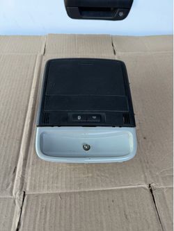 G8 Gt overhead console