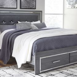 !!Cali King Bedroom Set For Sale!!