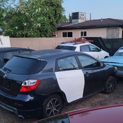 PARTS CAR OR FIXER....