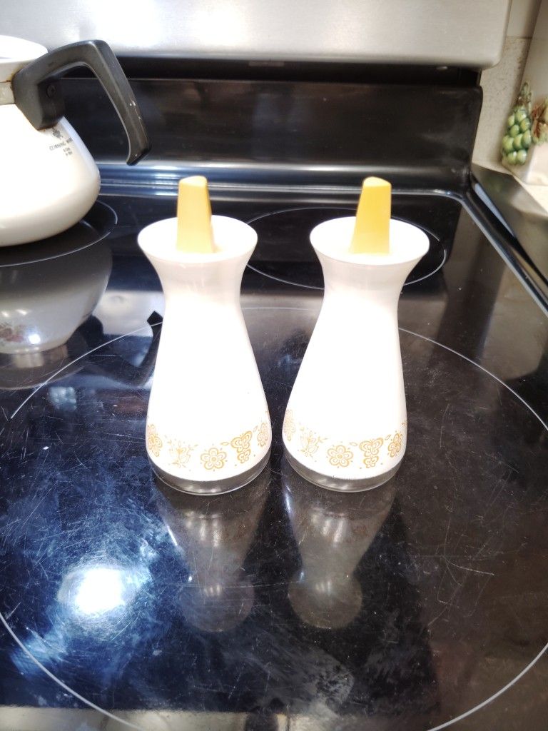 Pyrex Salt And Pepper