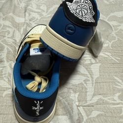 Travis Scott x Fragment x Air Jordan 1 Low OG