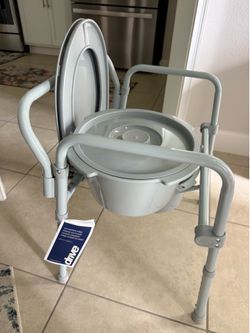 Medical Steel Folding Bedside Commode