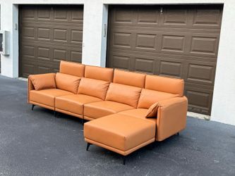Couch/Sofa Sectional - Camel - Delivery Available 🚛