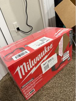 Recovery pump 2938-21 Milwaukee