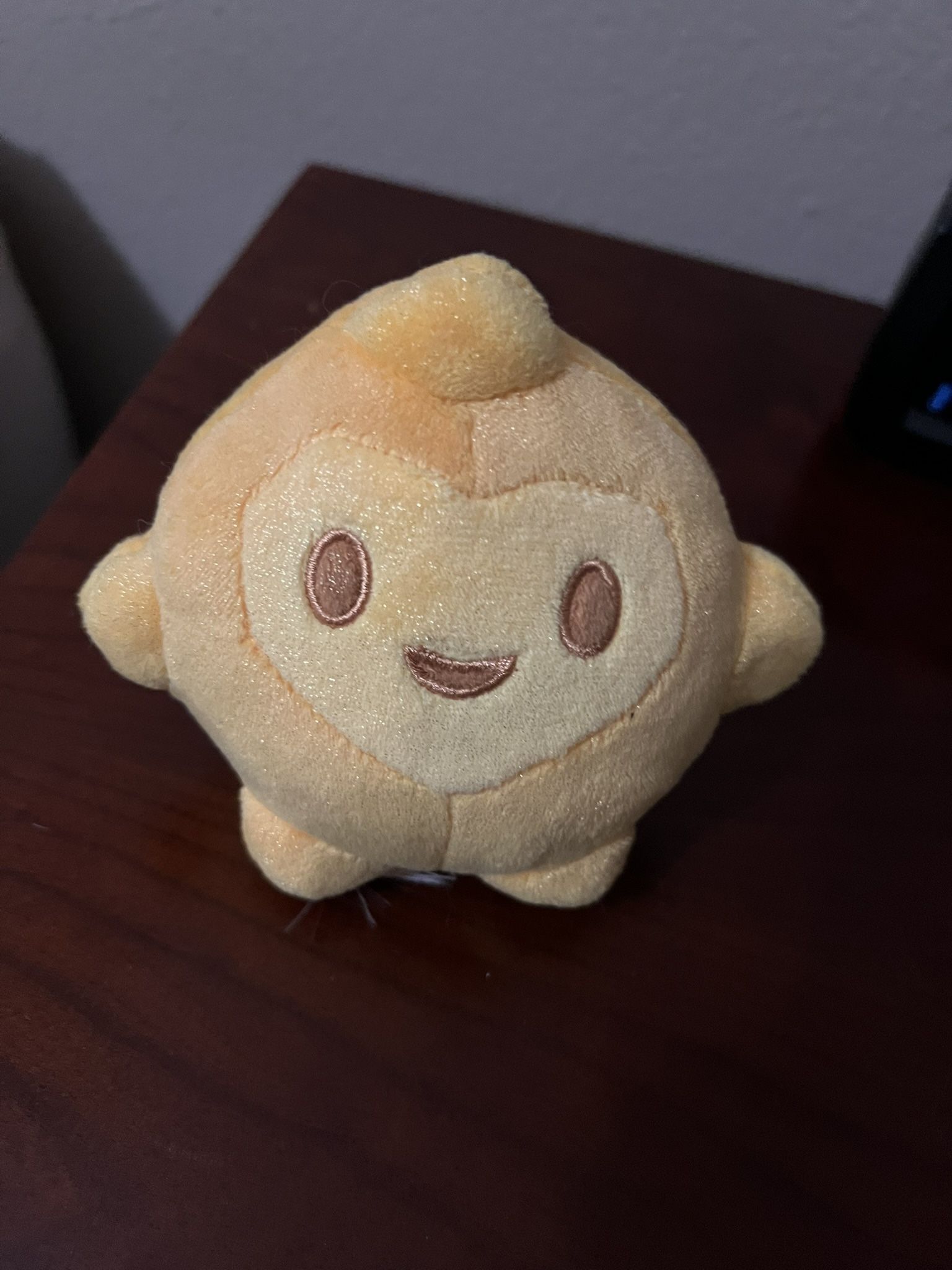 Magnetic Shoulder Pet - Wish