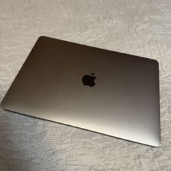Apple MacBook Pro 2017 