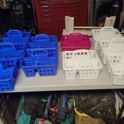 10 Plastic Caddies 