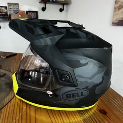 Bell MX-9 Adventure Helmet MEDIUM