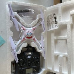 Drone Lot Quadcopter 2.4G, 4 axis w/ Camera And Remote
