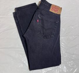 Size 31x32 men Levi jeans