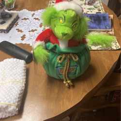 Beverly Hills Teddy Bear Co. Christmas GRINCH PLUSH 