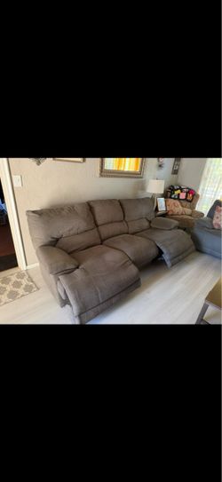 Couch/Sofa/Living Room Recliner Set