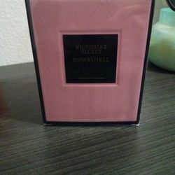 VICTORIA SECRET BOMBSHELL
