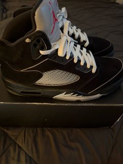 Jordan 5’s “Metallic