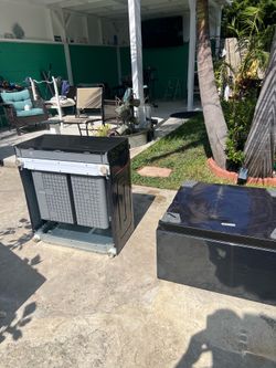 Washer and dryer pedestals