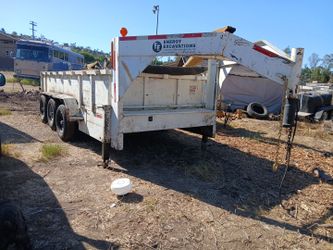 Dump trailer Texas pride