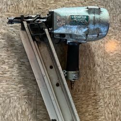 Hitachi  NR 90AC3 Nail Gun 3 1/2 