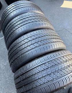 255 45 19 Continental I sell this Seth of tires with 80% of Life the 4